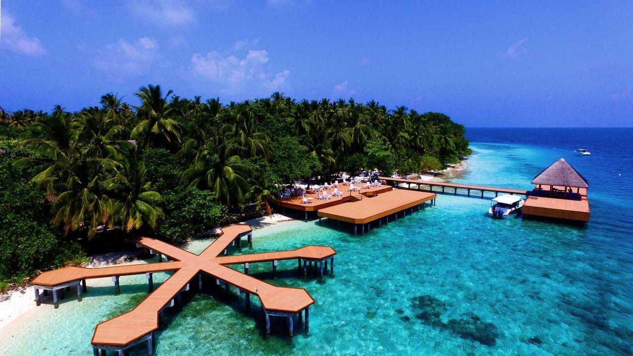 Wakacje W Innahura Maldives Resort Na Malediwach Z Best Reisen Wczasy