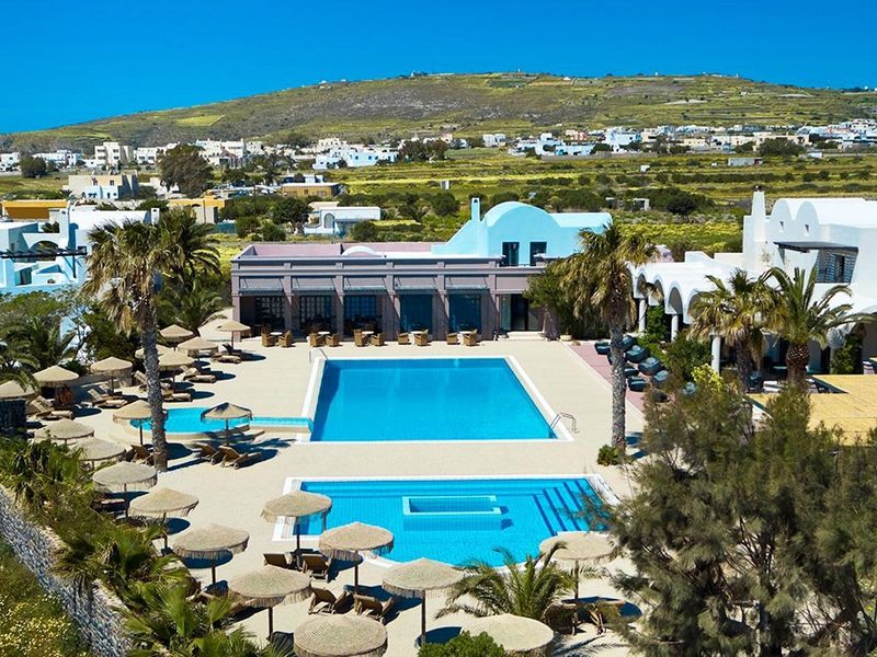 9 Muses Santorini Resort