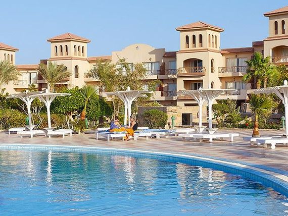 obiekt, teren hotelu, basen