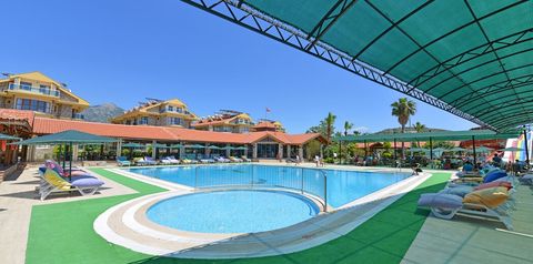 teren hotelu, basen