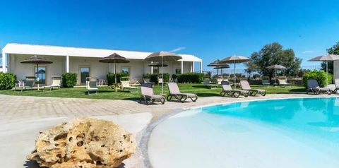 teren hotelu, basen, obiekt