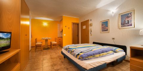 kuchnia / aneks kuchenny, pokój