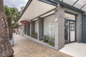 Adlina Apartment Hotel Coogee