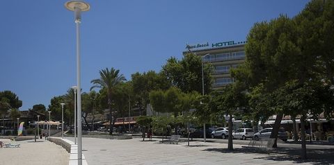 budynek główny, teren hotelu