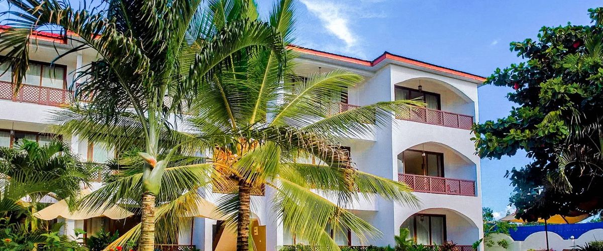 obiekt, teren hotelu