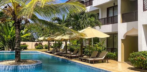 obiekt, teren hotelu, basen