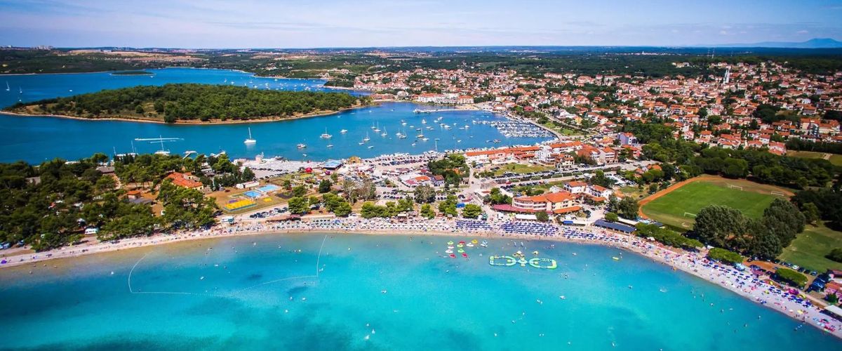 teren hotelu, plaża, zwiedzanie