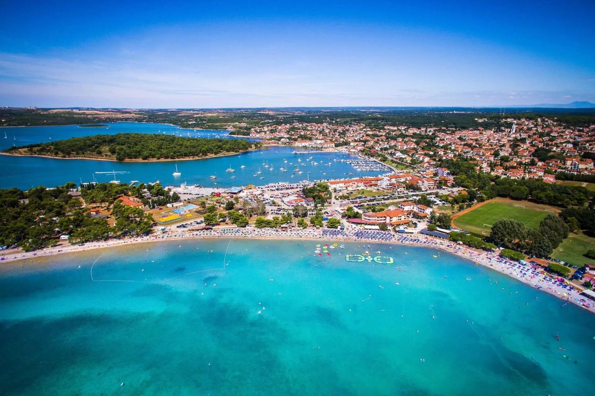 teren hotelu, plaża, zwiedzanie