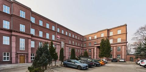 obiekt, teren hotelu