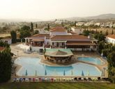 Akamanthea Holiday