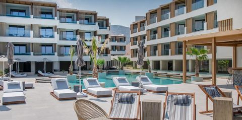 obiekt, teren hotelu, basen