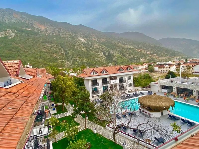 Akdeniz Beach