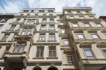 Akka Suites