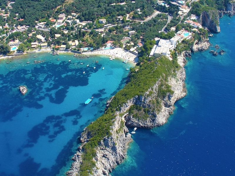 Akrotiri Beach