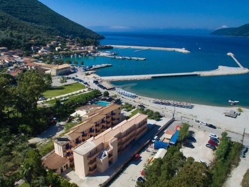 Akroyiali Resort