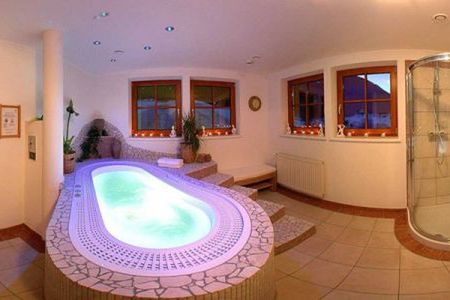 jacuzzi, łazienka
