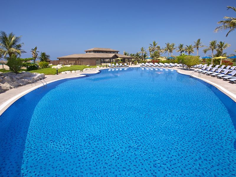 Al Hamra Fort & Beach Resort