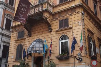 Al Manthia (ex Quattro Fontane)