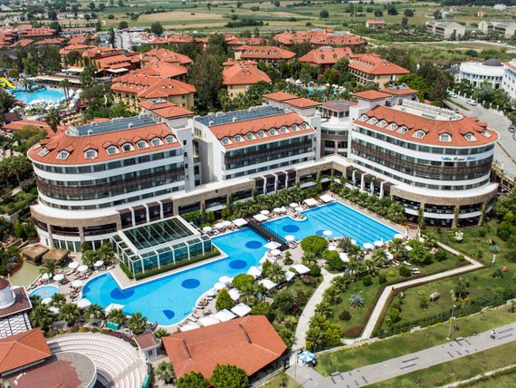 teren hotelu, basen