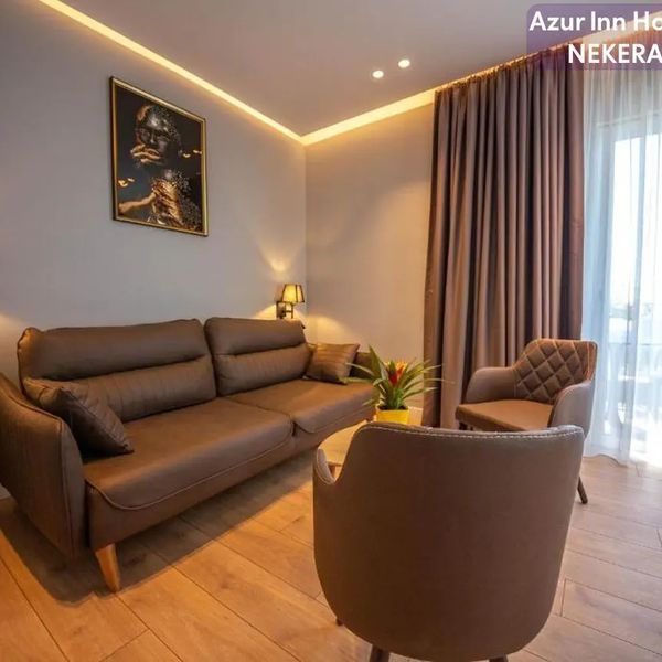 Azure Inn (Saranda)