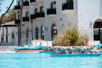 Diamma Resort