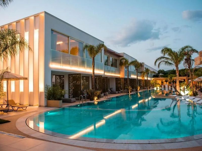 Elite Bay Lalez Durres 4*