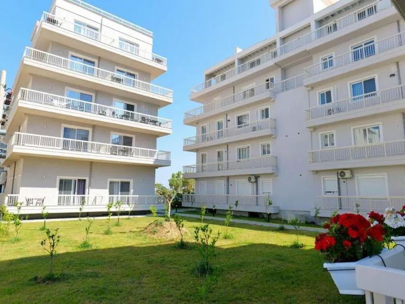 Era Palace Apartaments 3*
