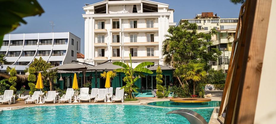 Garden Palace (Durres)
