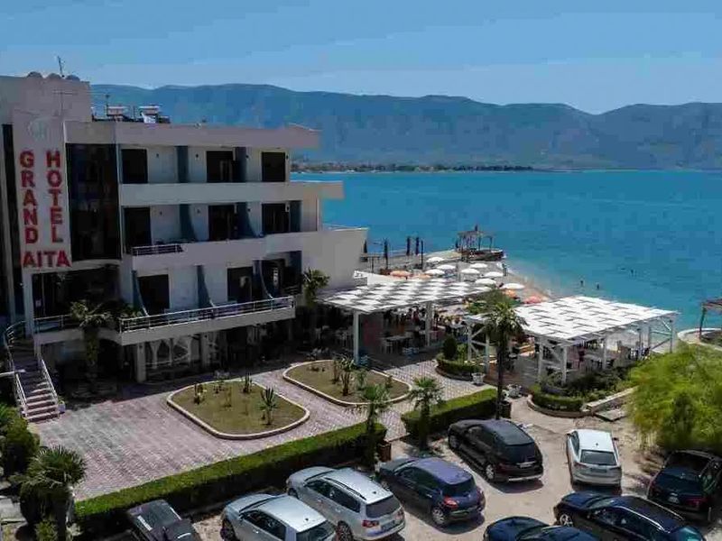 Grand Aita
