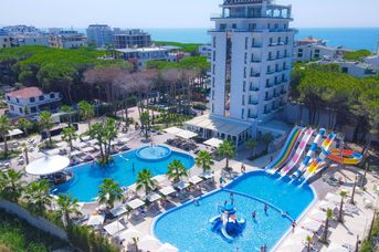 Henry Resort