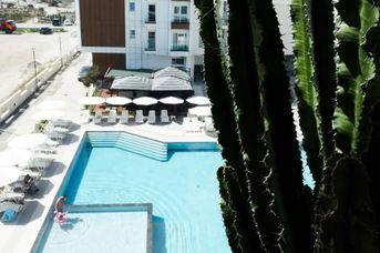 Naos Luxury