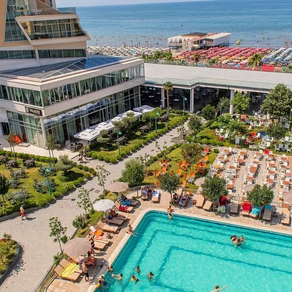 Rafaelo Deluxe and Spa