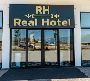 Real Hotel