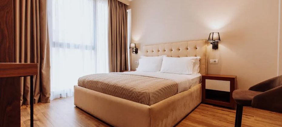 Royal G Hotel