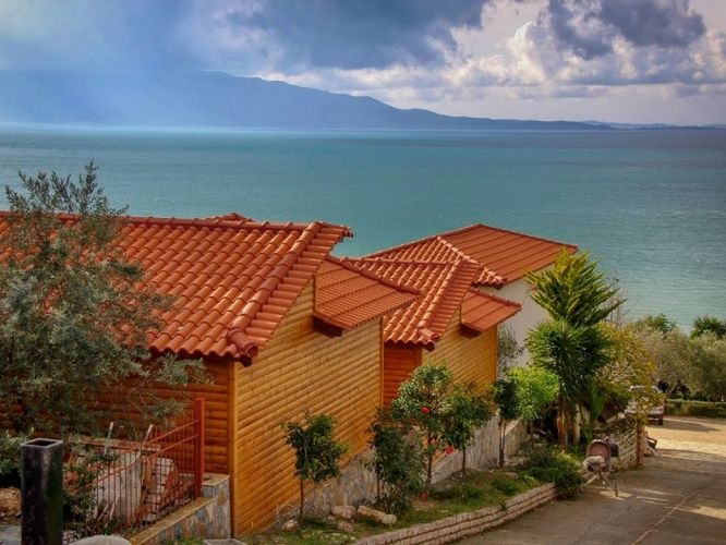 Saranda Beach Resort Villas