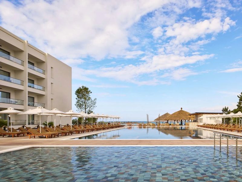 Tropikal Resort 3*