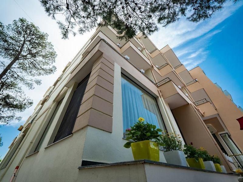 Villa Aljor 3*