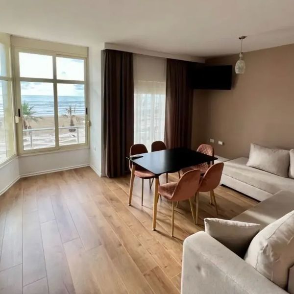 Wave Beachfront Apartments