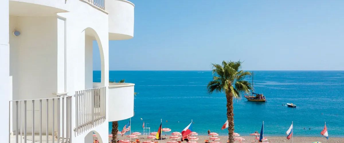 budynek główny, plaża