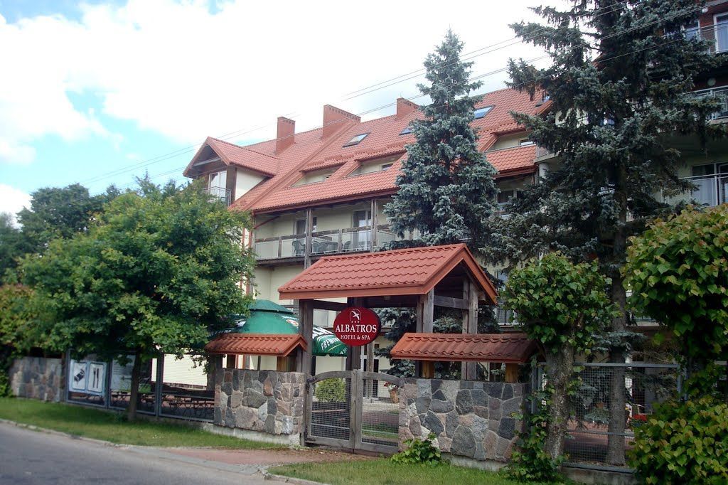 obiekt, budynek główny, teren hotelu