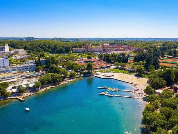 Albatros Plava Laguna