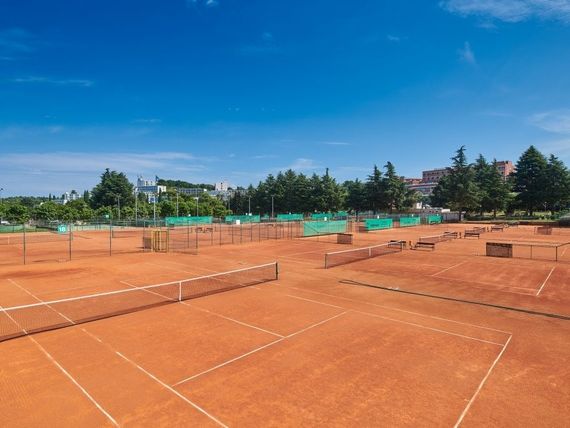 sport i rekreacja, korty tenisowe