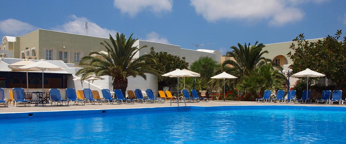 obiekt, teren hotelu, basen