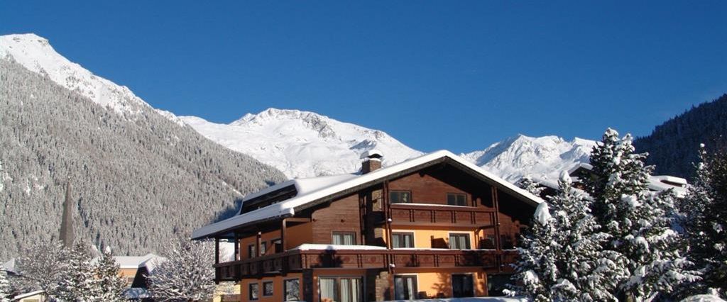 obiekt, teren hotelu