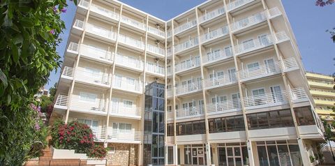 budynek główny, teren hotelu