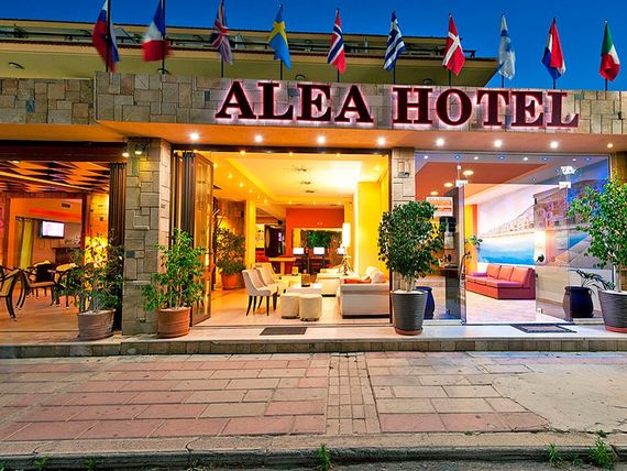 obiekt, budynek główny, teren hotelu