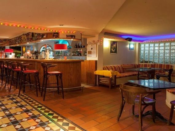 drink bar