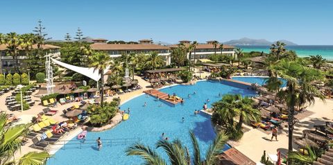 obiekt, teren hotelu, basen