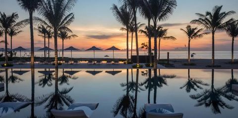 teren hotelu, basen, plaża