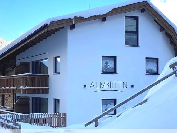 Almhittn Suites 4*